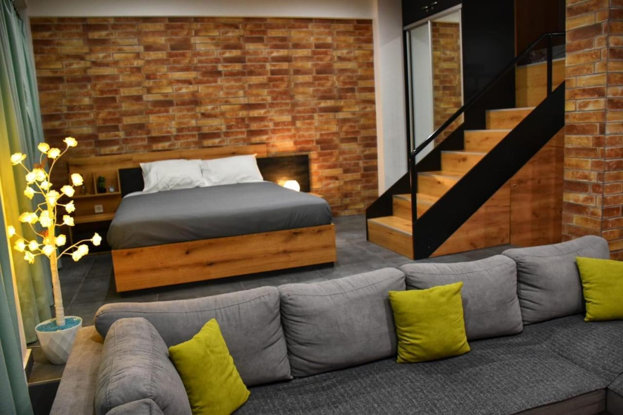 Alexander Apartment Serres Esterno foto