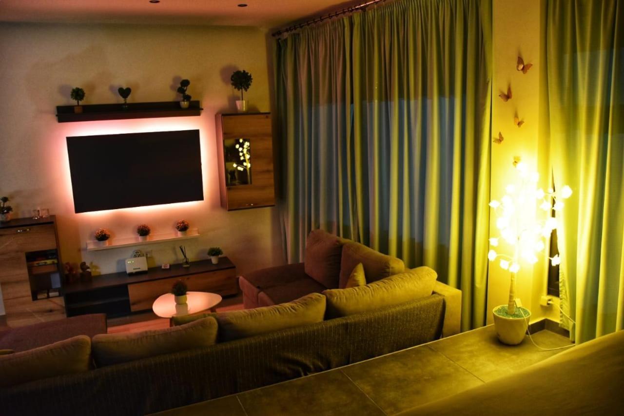 Alexander Apartment Serres Esterno foto