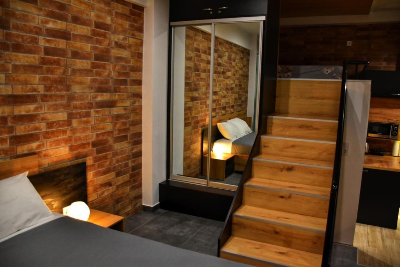 Alexander Apartment Serres Esterno foto